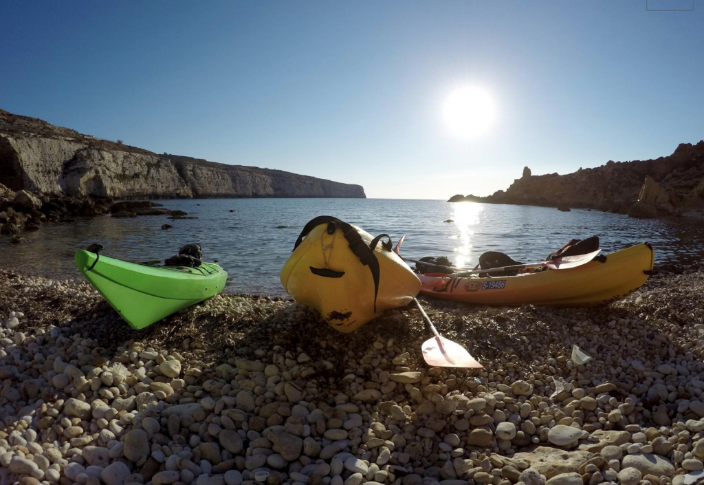 rocky beach malta